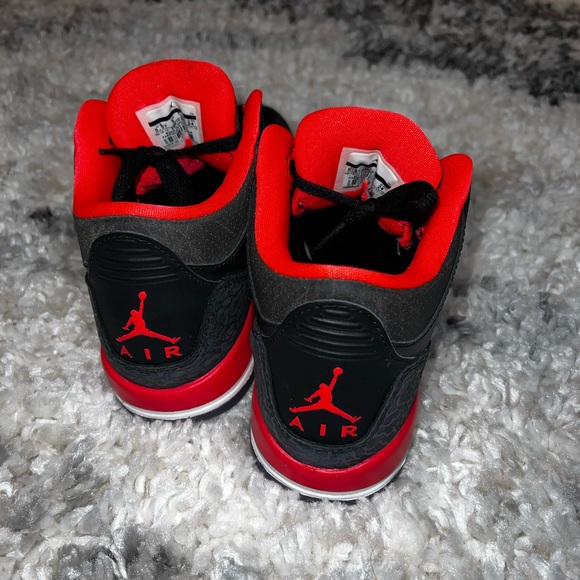 Air Jordans 3 Black/Red Crimsons - Picture 3 of 7